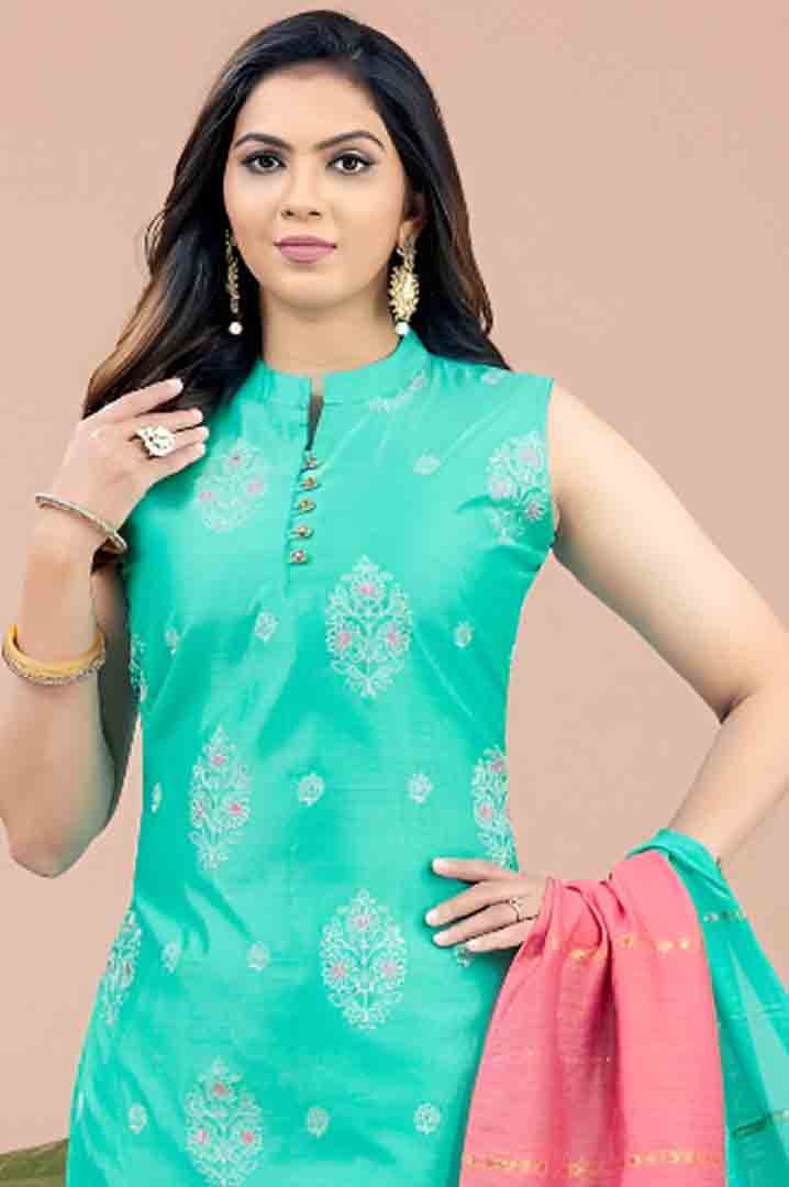 Turquoise Suit Set with Dual-Tone Pink Dupatta