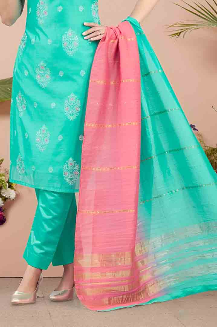 Turquoise Suit Set with Dual-Tone Pink Dupatta