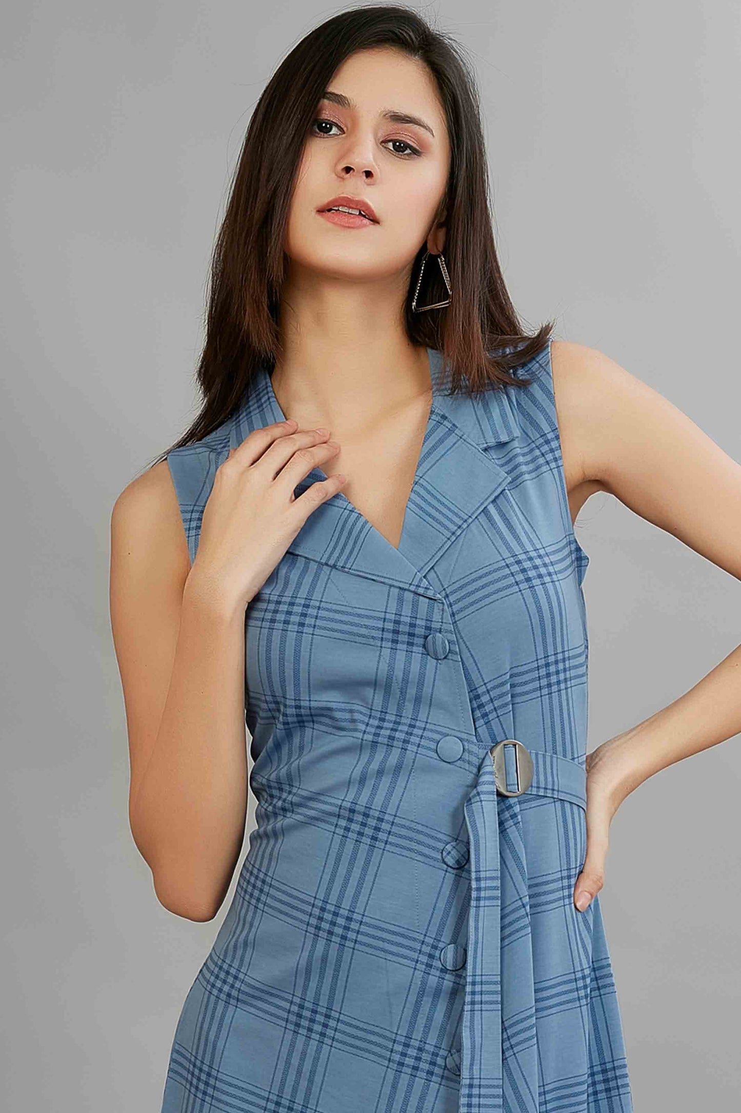 Blue Checkered Midi Dress with Detachable Sleeves