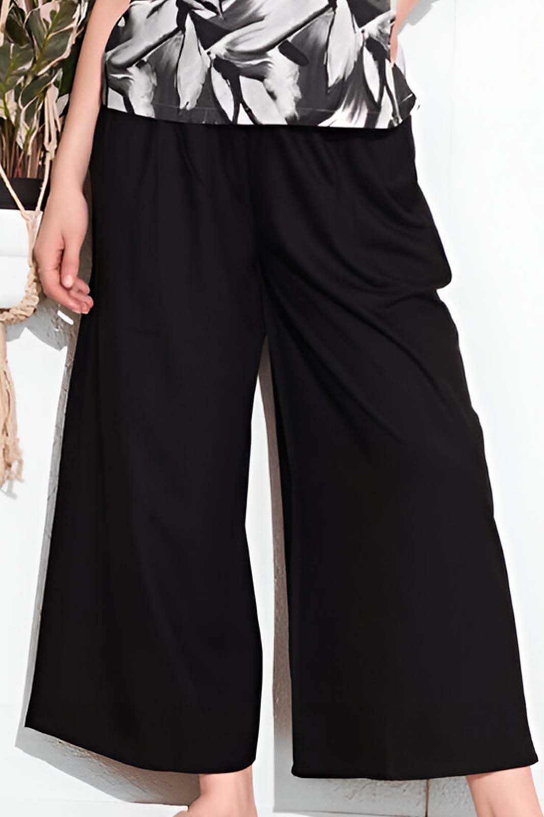 Black & White Leaf Print Co-ord Set in Soft Rayon