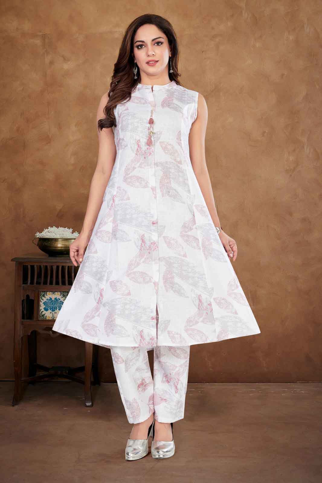 Elegant White Kurti Set with All-Over Leaf Print and Straight Pants