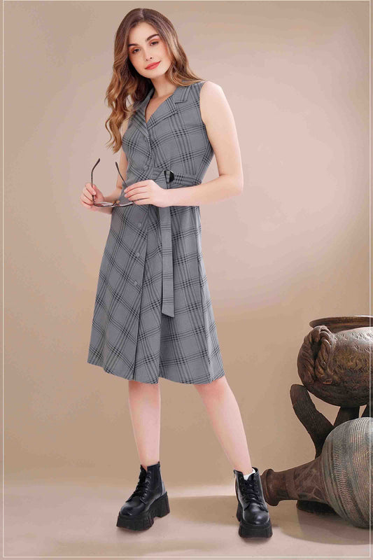 Grey Checkered Midi Dress with Detachable Sleeves