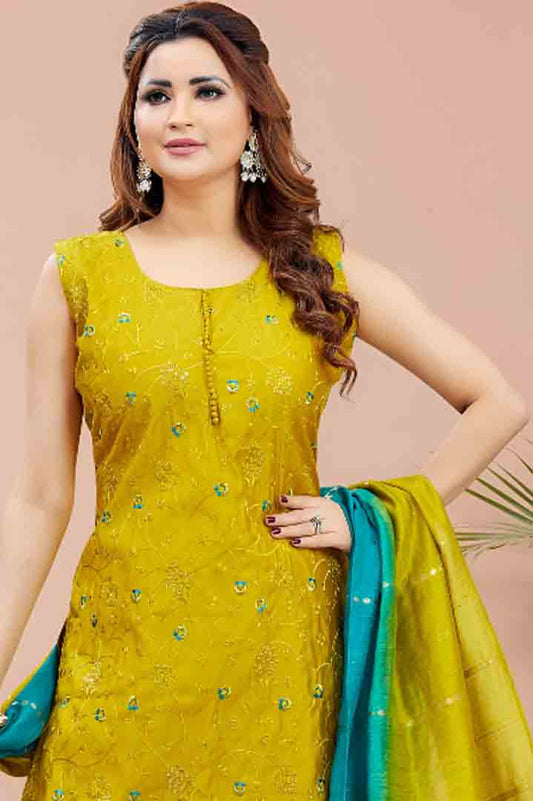 Yellow Kurta Set with Dual-Tone Dupatta